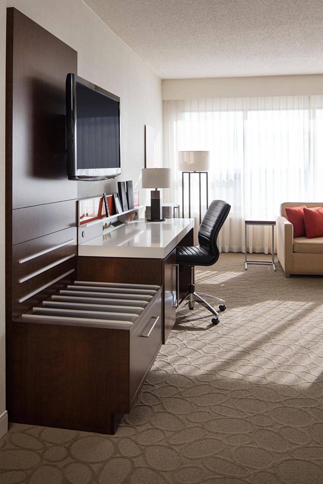 Delta Hotels By Marriott Edmonton South Conference Centre Εξωτερικό φωτογραφία