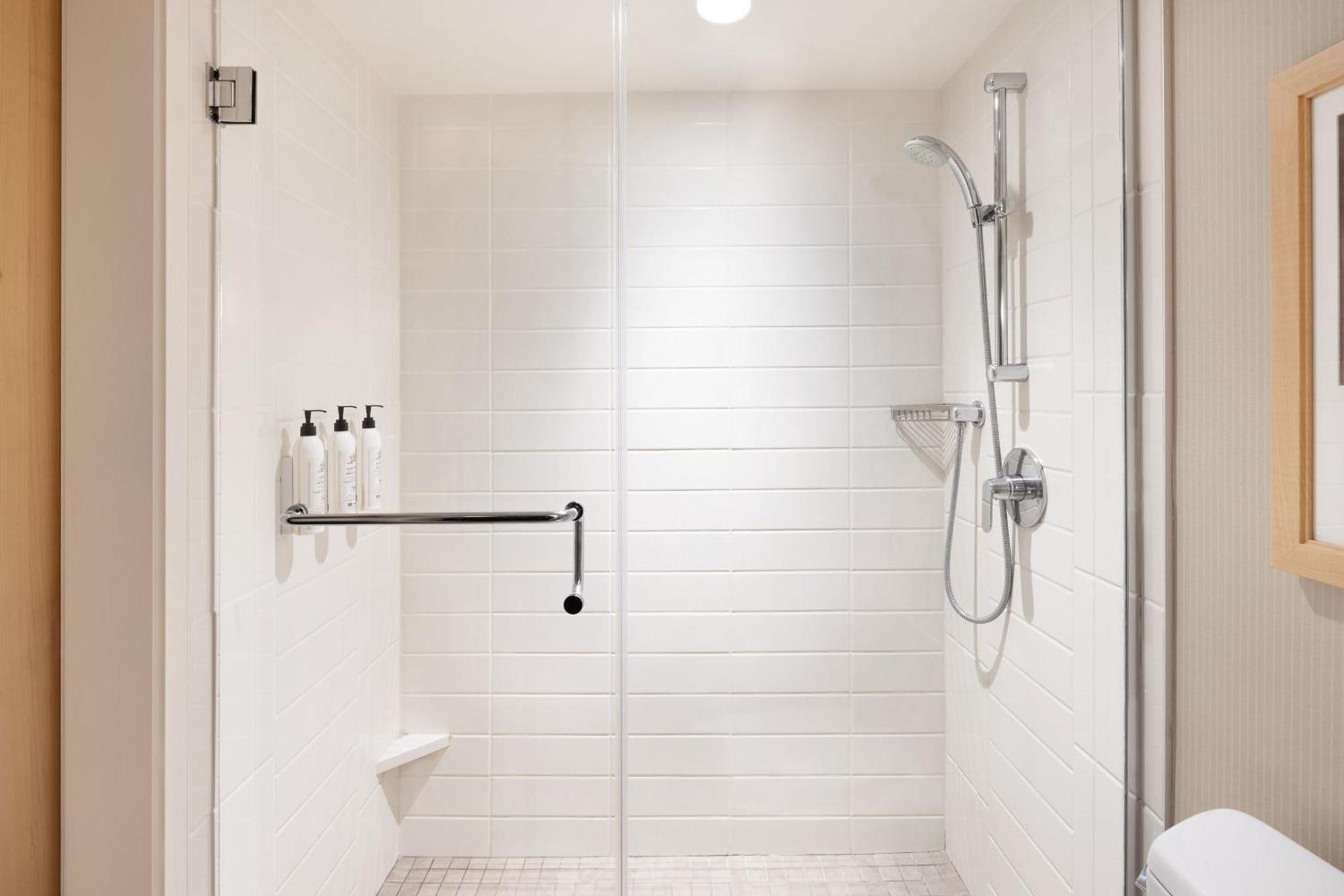 Delta Hotels By Marriott Edmonton South Conference Centre Εξωτερικό φωτογραφία