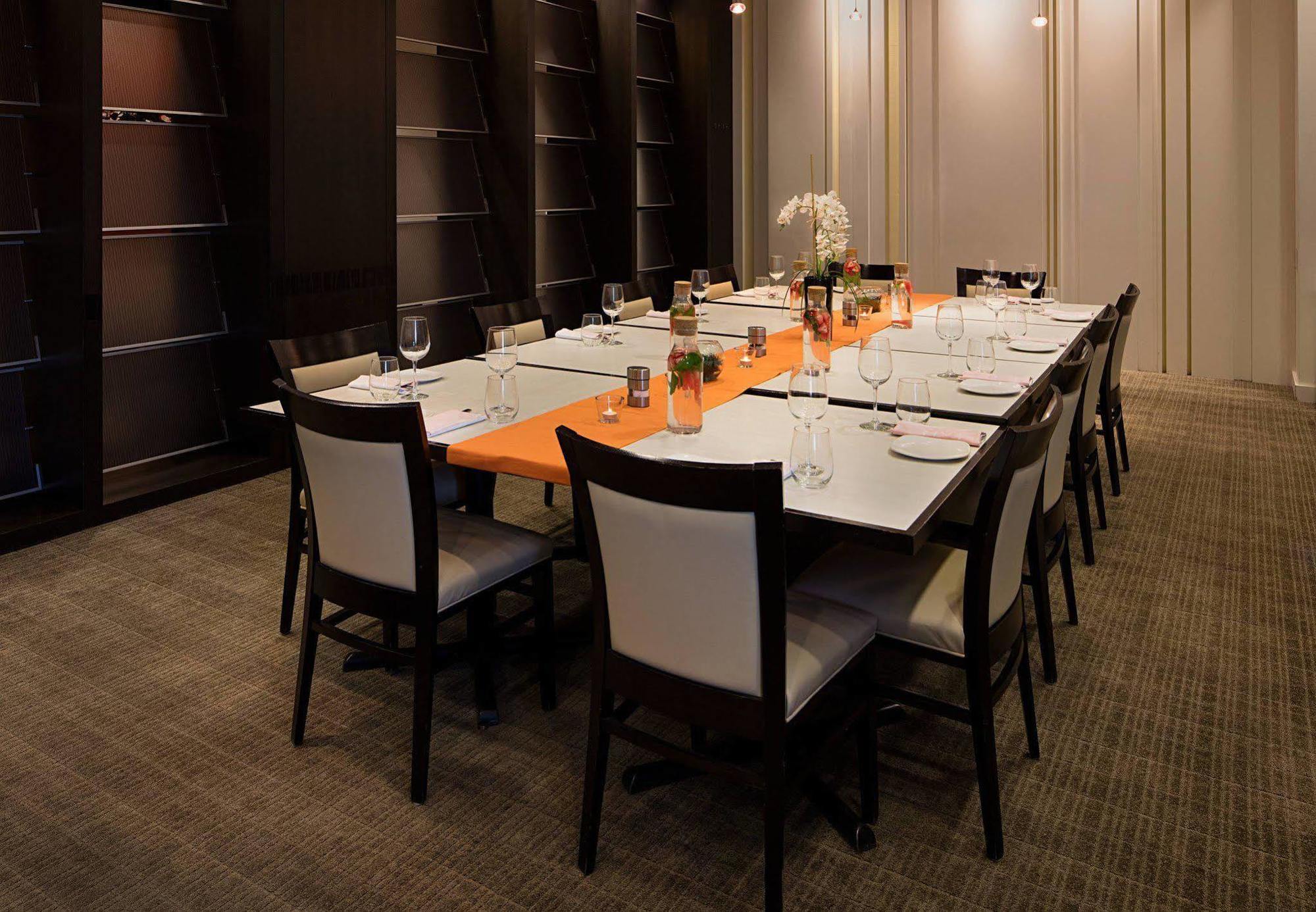 Delta Hotels By Marriott Edmonton South Conference Centre Εξωτερικό φωτογραφία